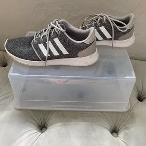 Adidas sneaker